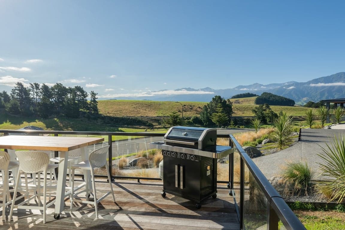 Stunning Views | Contemporary | Escape - KK4113