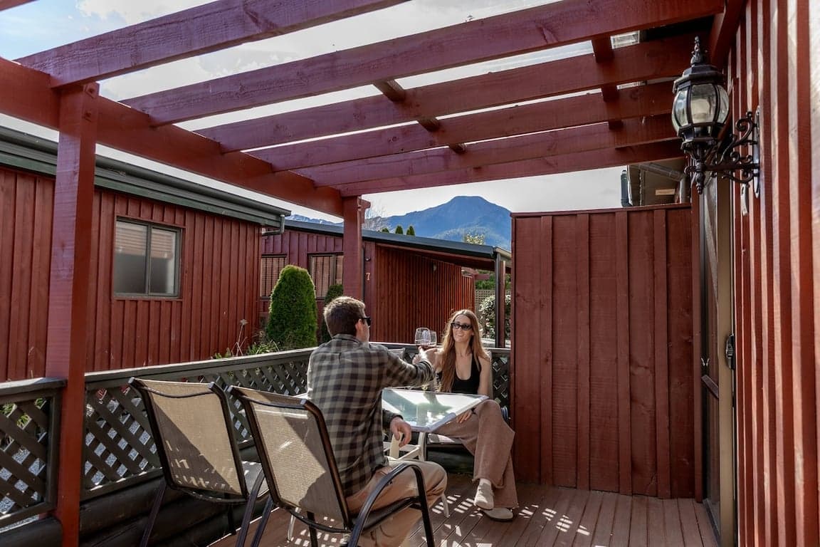 Alpine Springs Motel | Unit 8 - HS361218