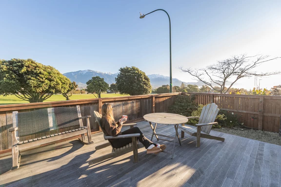 Handy Location | Ocean & Mountain Views | Close to Park - KK96845